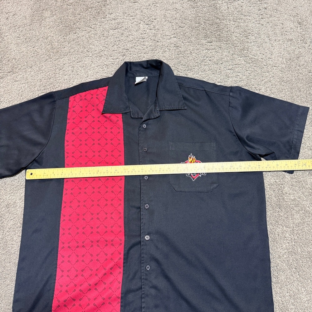 House of Blues Bowling Shirt Mens XL Black Red Guitar Panel Rockabilly Button Up - Picture 3 of 5